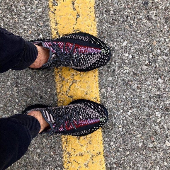 yeezy boost yecheil on feet